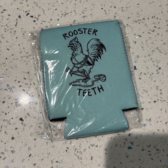 Rooster Teeth Other - NEW Rooster Teeth The Coop Todd Francis Design Can Sleeve Koozie